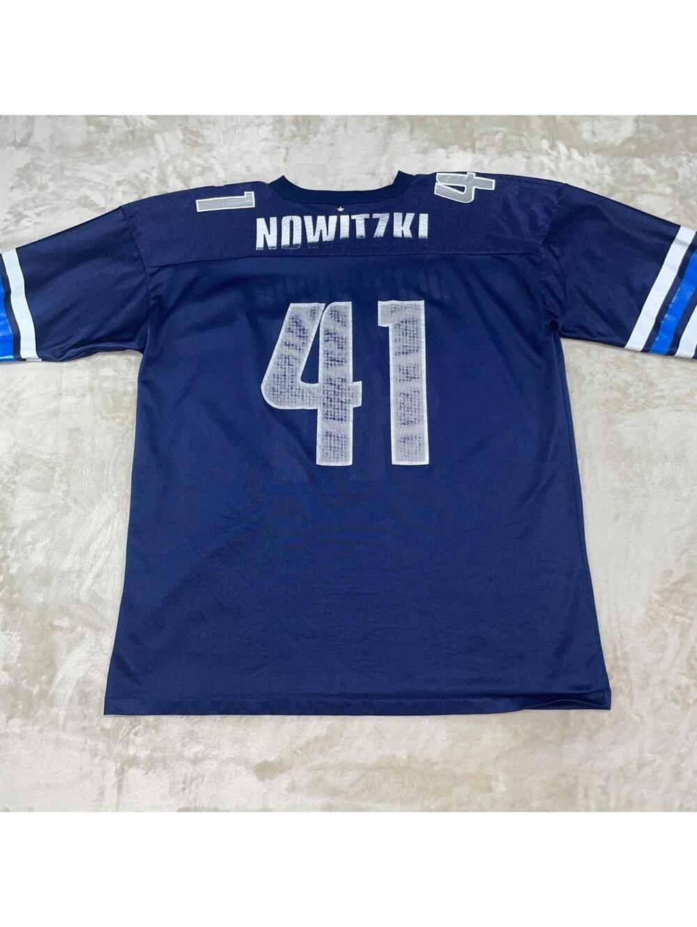 Vintage Y2K Dallas Mavericks Dirk Nowitzki #41 IZAW NBA Football Jersey Men’s L